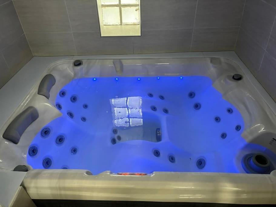 Maison Hyper Centre Jacuzzi Амбуаз Экстерьер фото